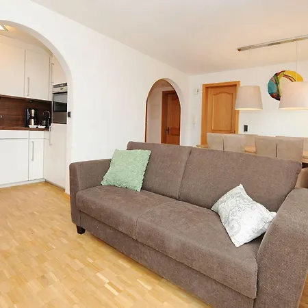 Appartement Mit Terrasse Und Fernblick Tschagguns